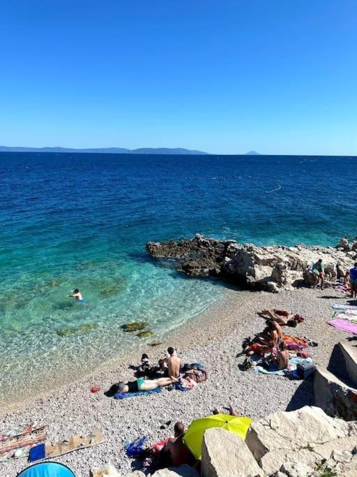 Studio Vesna With A Terrace And Sea View Rabac Exterior photo